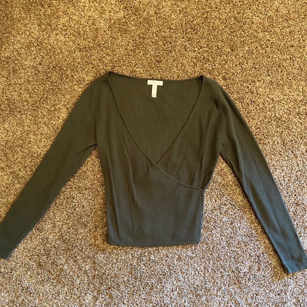 Leith Cropped Olive Sweater